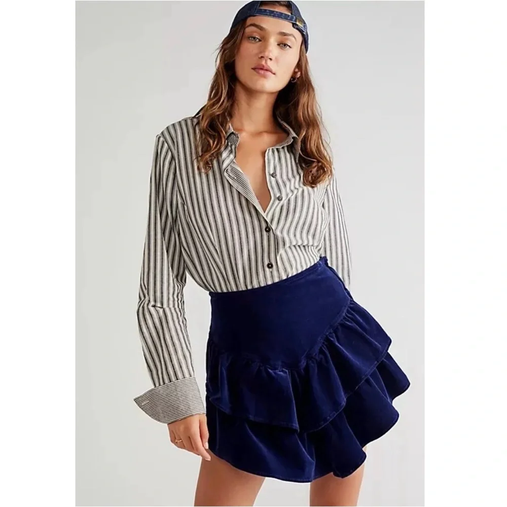 MOTHER💕The Ruffle Mini Skirt in Bet Blueprint Size 28 - Picture 15 of 15